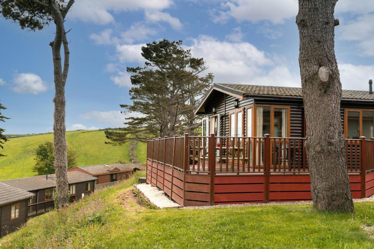 Finest Retreats - Whitsand Bay Lodge Torpoint Exterior photo
